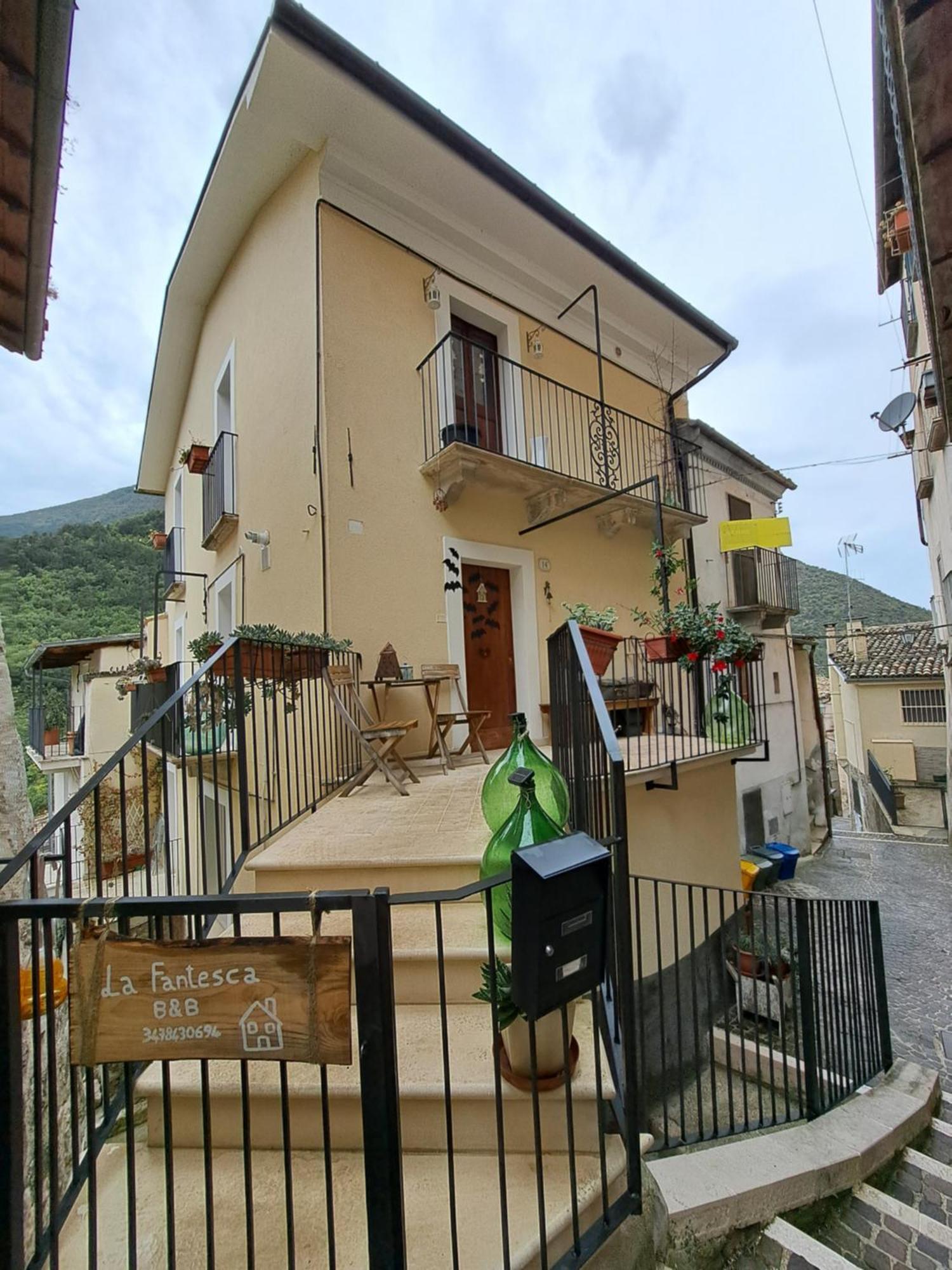 La Fantesca Apartment Pettorano sul Gizio Exterior photo
